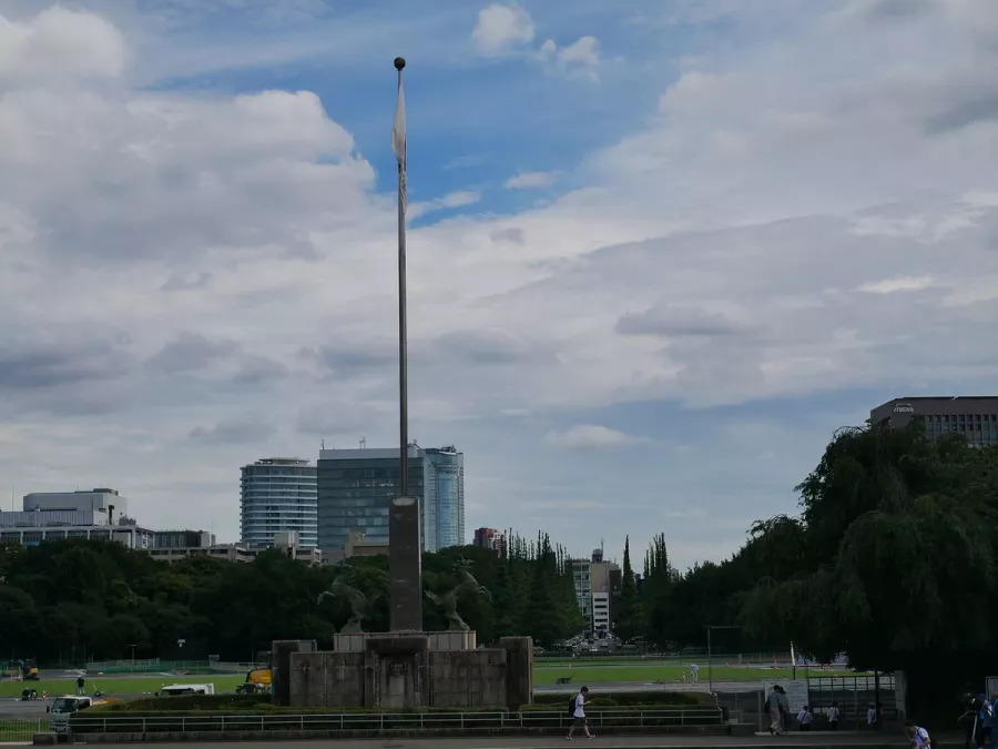 Парк - Meiji jingu Gaien в Токио: Парк, Прогулки, Достопремечательности,