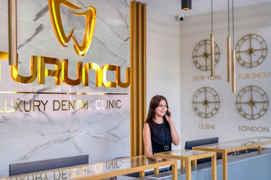 Стоматологическая клиника Turuncu Ağız Ve Diş Sağlığı Poliklinigi в Анталии: Лечение Зуба, Зубы,