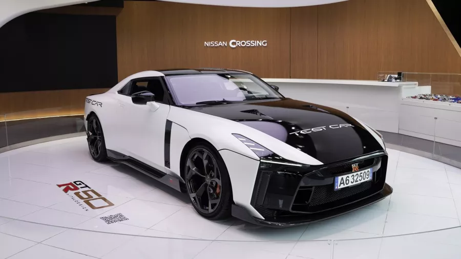 Музей - Nissan Crossing в Токио: Машины, Выставка, Музей,