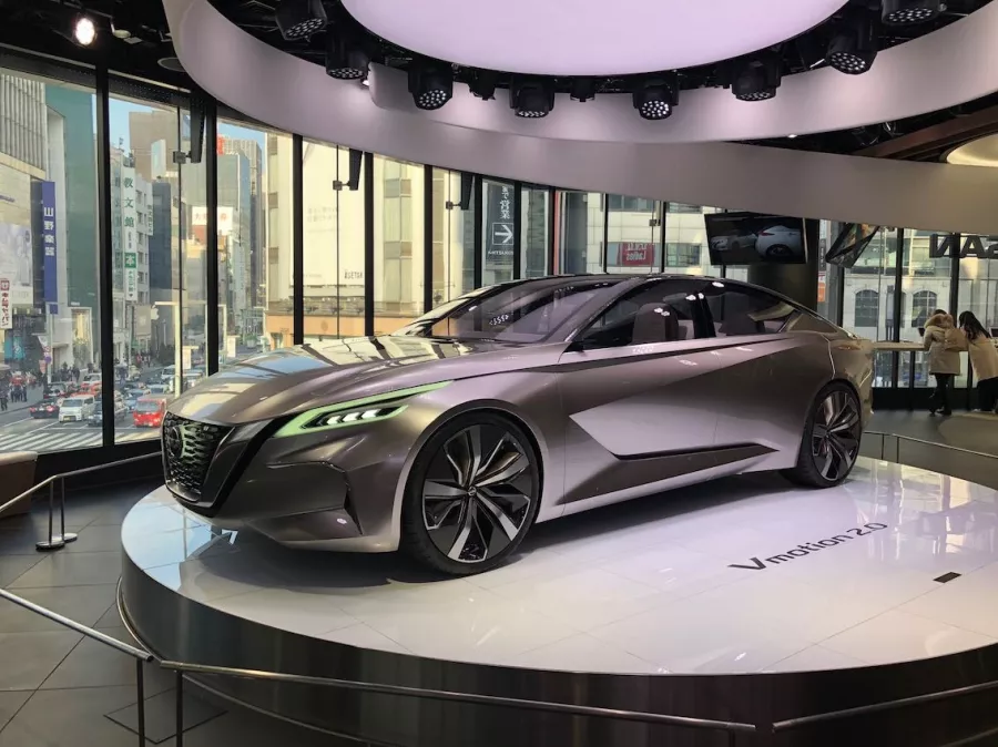 Музей - Nissan Crossing в Токио: Машины, Выставка, Музей,