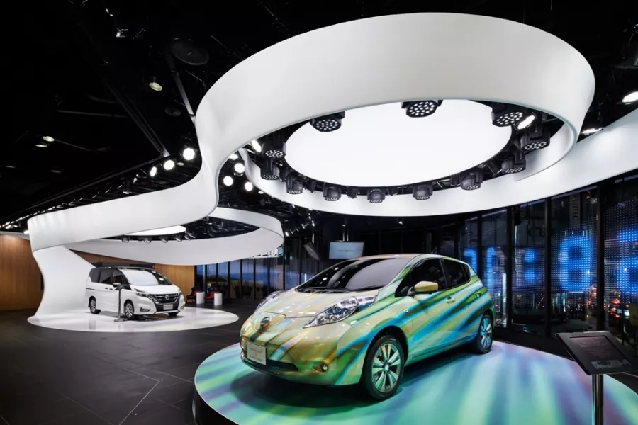 Музей - Nissan Crossing в Токио: Машины, Выставка, Музей,