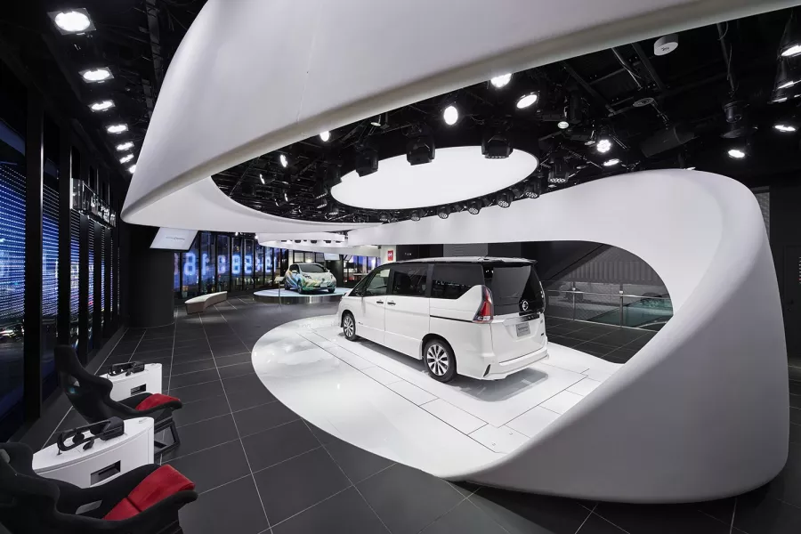 Музей - Nissan Crossing в Токио: Машины, Выставка, Музей,