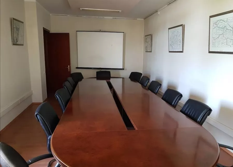 Научно-исследовательская организация Rondeli Foundation, Georgian Foundation for Strategic and International Studies (კვლევითი ორგანიზაცია რონდელის ფონდი, საქართველოს სტრატეგიული და საერთაშორისო კვლევების ფონდი) в Тбилиси: Международные Исследования, Общение, Региональное Сотрудничество, Общественное Информирование, Демократия,