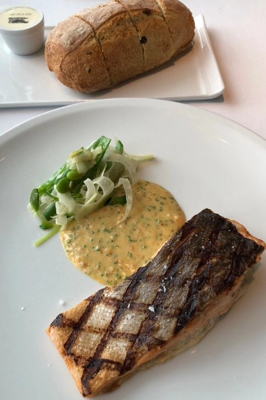 Ресторан - New York Grill в Токио: Ресторан, Покушать,