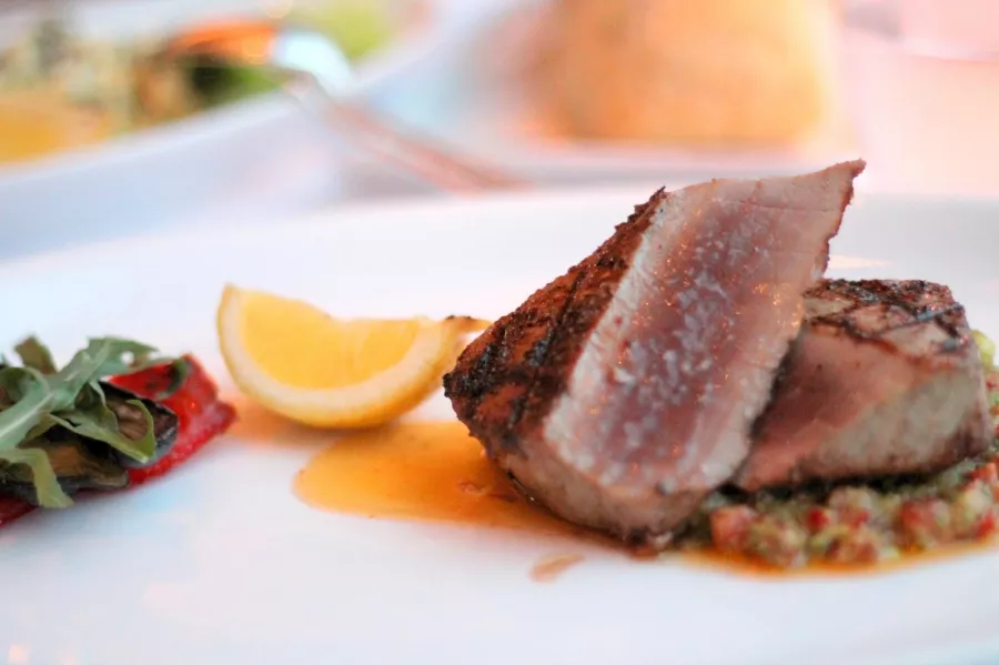 Ресторан - New York Grill в Токио: Ресторан, Покушать,