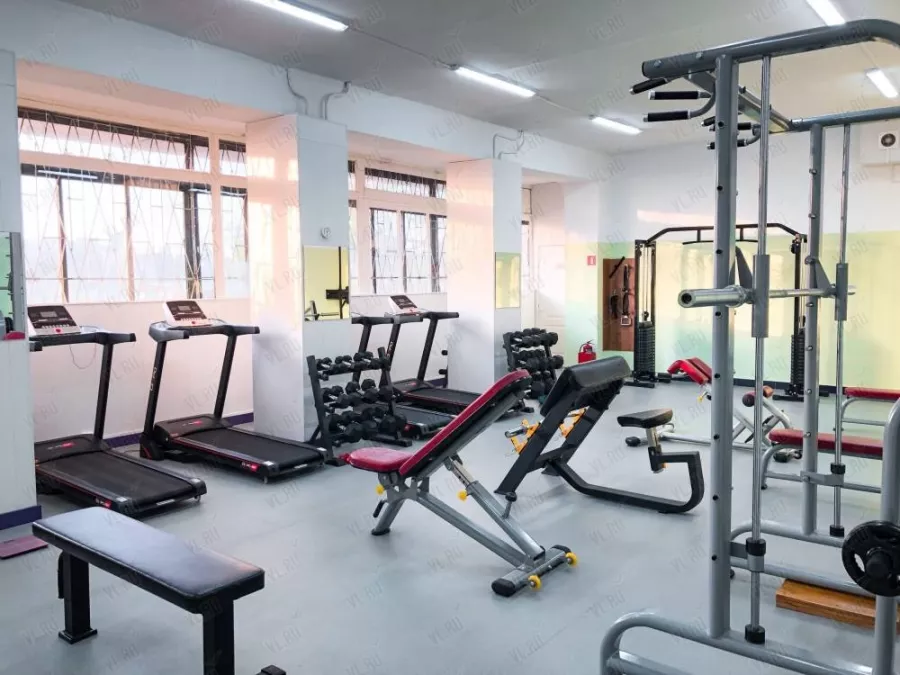 Тренажерный зал Lamert Gym в Владивостоке: Спортивный клуб, Тренажерный зал, Центр йоги, Фитнес-клуб,