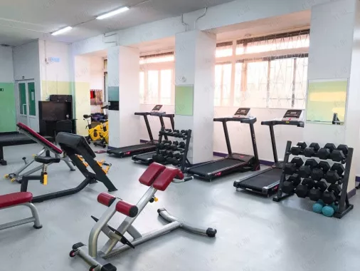 Тренажерный зал "Lamert Gym"