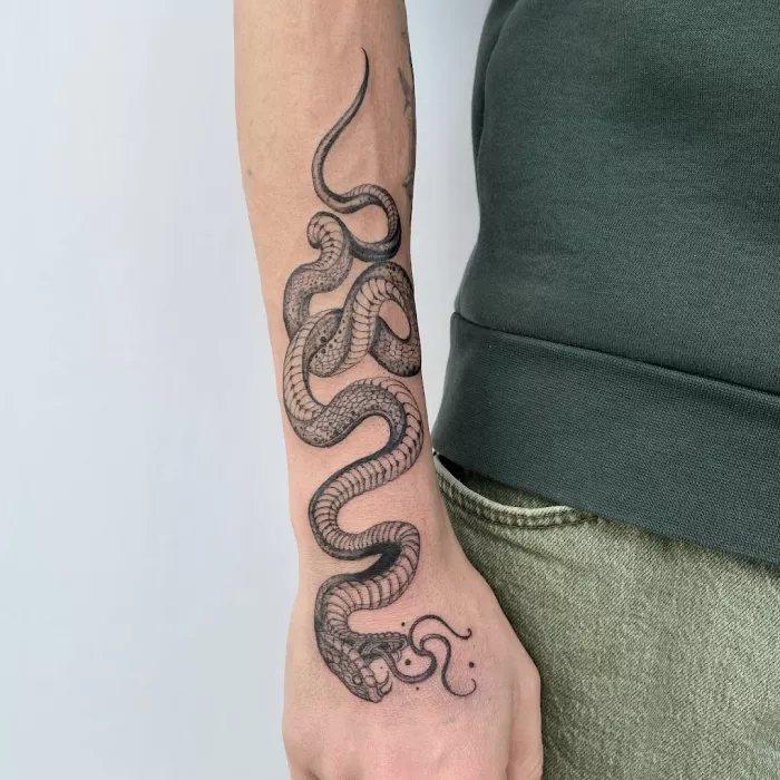 Тату-салон "Frida Tattoo House"