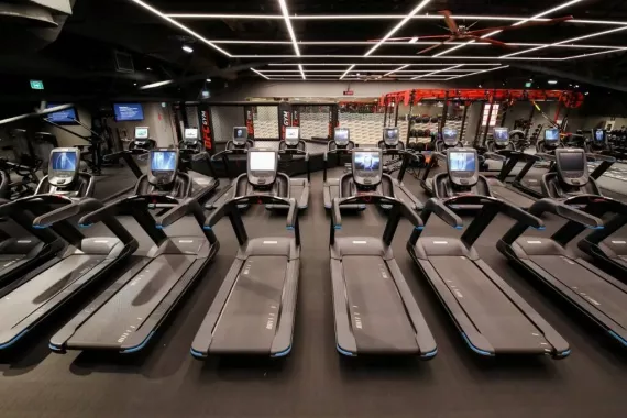 Фитнес клуб "UFC GYM". 