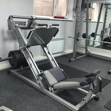 Тренажерный зал  "Patrocl Olympia Gym"