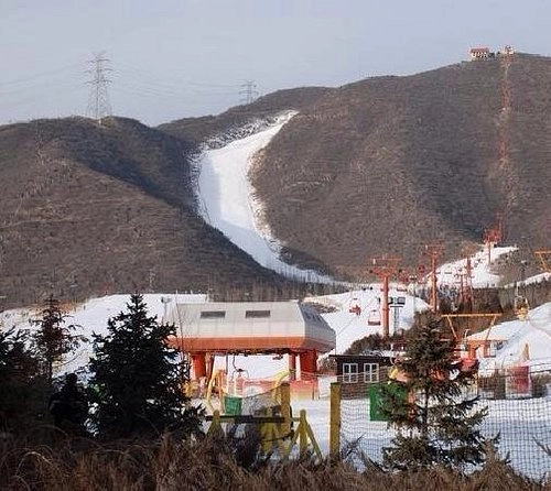 Горнолыжный курорт Jundushan Ski в Пекине