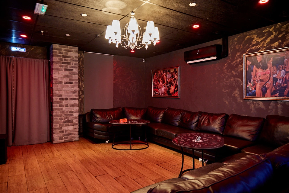 Ночной клуб "Zажигалка"