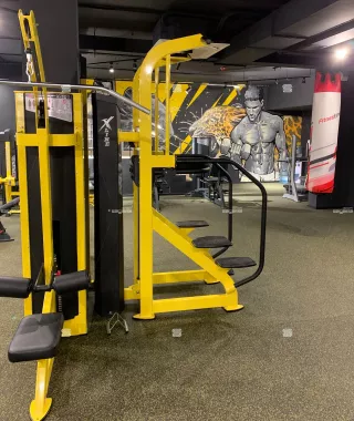 Тренажерный зал "Re-Gym"