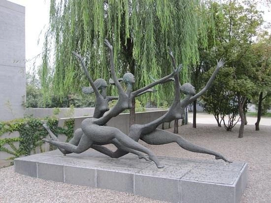 Музей Han Meilin Art Museum в Пекине: Музей искусств, Выставка,