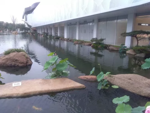 Музей Luo Hong Art Museum в Пекине