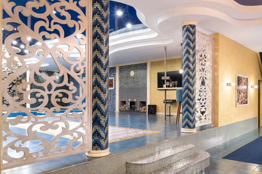VIP Сауна & SPA Эмират в Владивостоке: Легкий пар, Бассейн, Джакузи, Бильярд, Массаж, Комната отдыха,