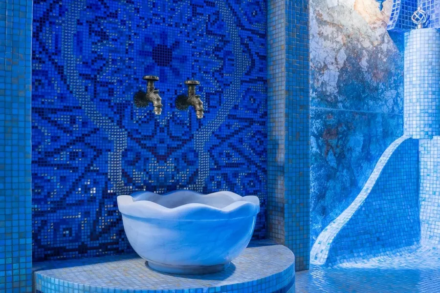 VIP Сауна & SPA Эмират в Владивостоке: Легкий пар, Бассейн, Джакузи, Бильярд, Массаж, Комната отдыха,