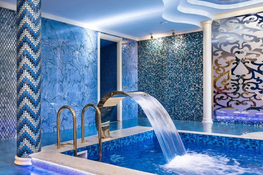 VIP Сауна & SPA Эмират в Владивостоке: Легкий пар, Бассейн, Джакузи, Бильярд, Массаж, Комната отдыха,