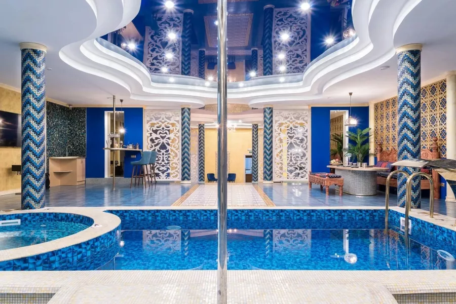 VIP Сауна & SPA Эмират в Владивостоке: Легкий пар, Бассейн, Джакузи, Бильярд, Массаж, Комната отдыха,
