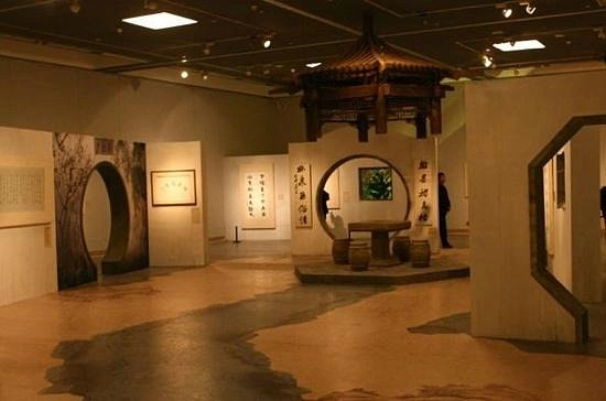 Музей National Art Museum Of China в Пекине: Художник,