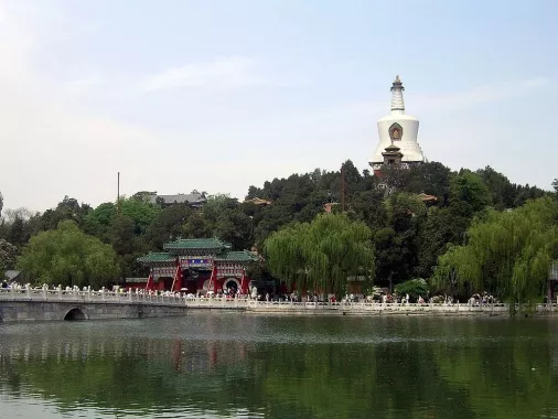 Парк «Парк Бэйхай»