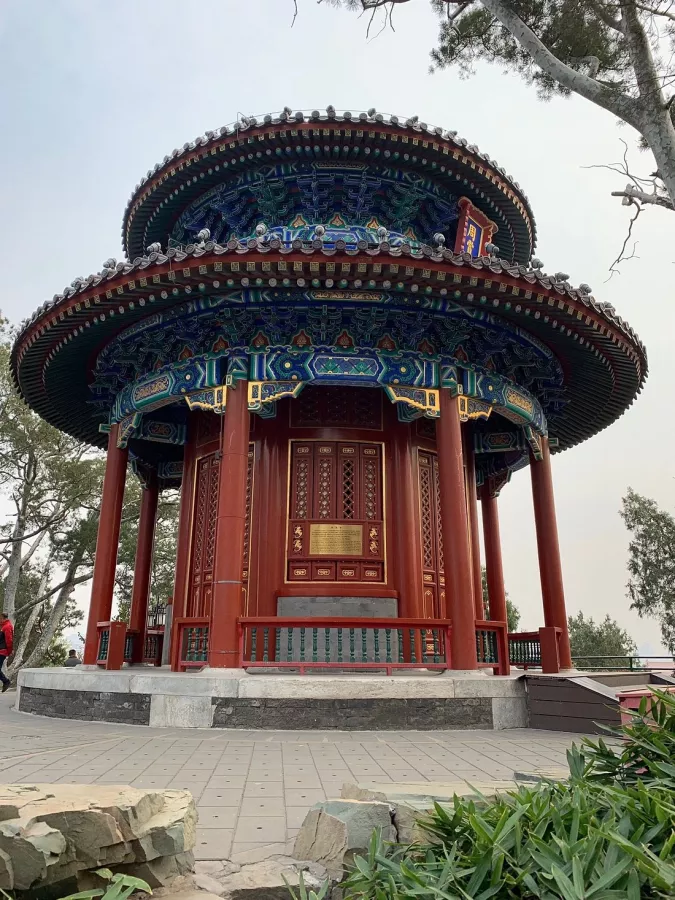 Парк Цзиншань в Пекине: Парк, Достопримечательность , Отдых,