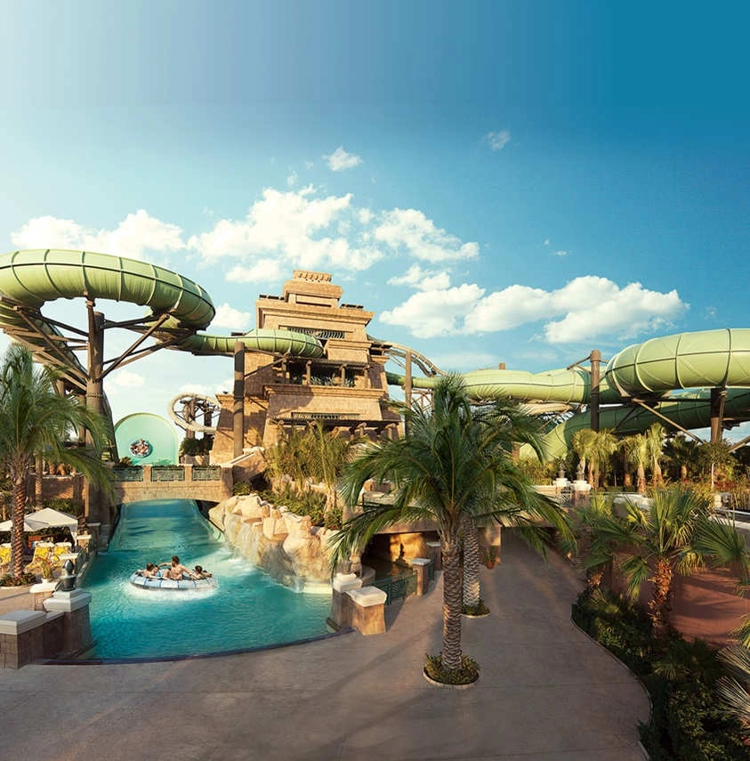 Аквапарк Aquaventure в Дубаи: Аквапарк, Водные развлечения, Бассейны, Водные горки, Развлечения для всей семьи, Искусственные реки, Водные аттракционы, Игровые зоны, Кафе,