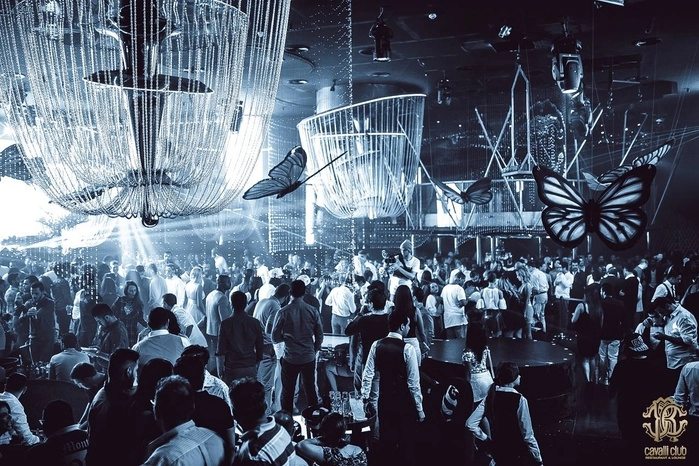 Ночной клуб Cavalli Club в Дубаи: Дискотека, Красиво, Бар, Ресторан, Музыкально, Танцпол, Танцы, Вкусно, Ночной клуб,