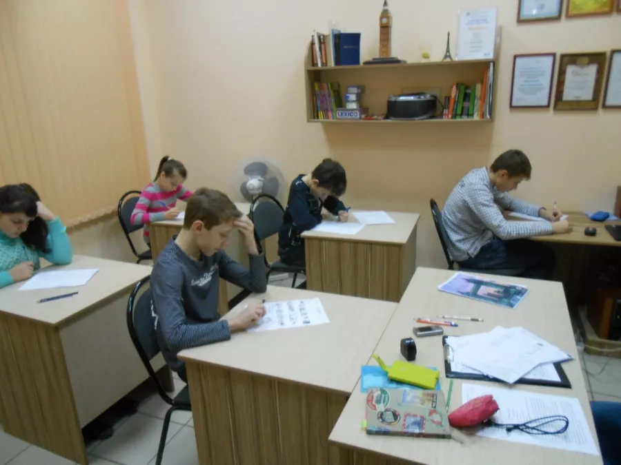 Языковая студия Юлии Крыловской в Ейске: Иностранные языки, Английский, Немецкий, Китайский, Испанский, Французский,
