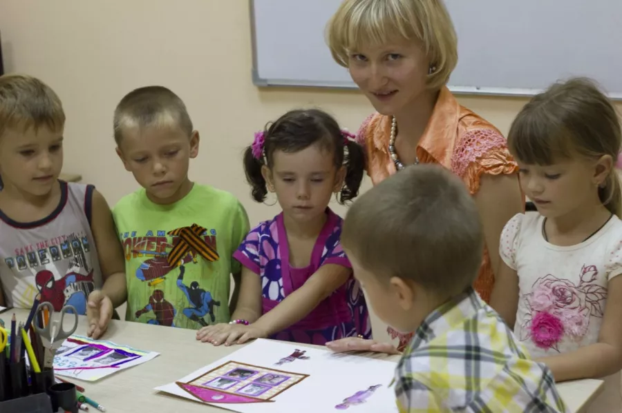 Языковая студия Юлии Крыловской в Ейске: Иностранные языки, Английский, Немецкий, Китайский, Испанский, Французский,