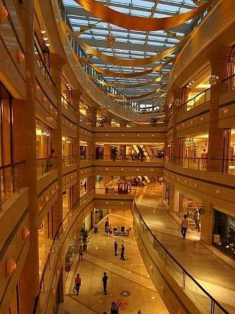 Торговый центр The Place в Пекине: Шоппинг, Кафе,