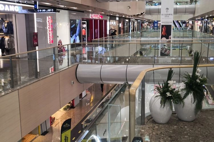 Торговый центр Xinshijie(Wangjing) в Пекине: Шоппинг, Кафе,