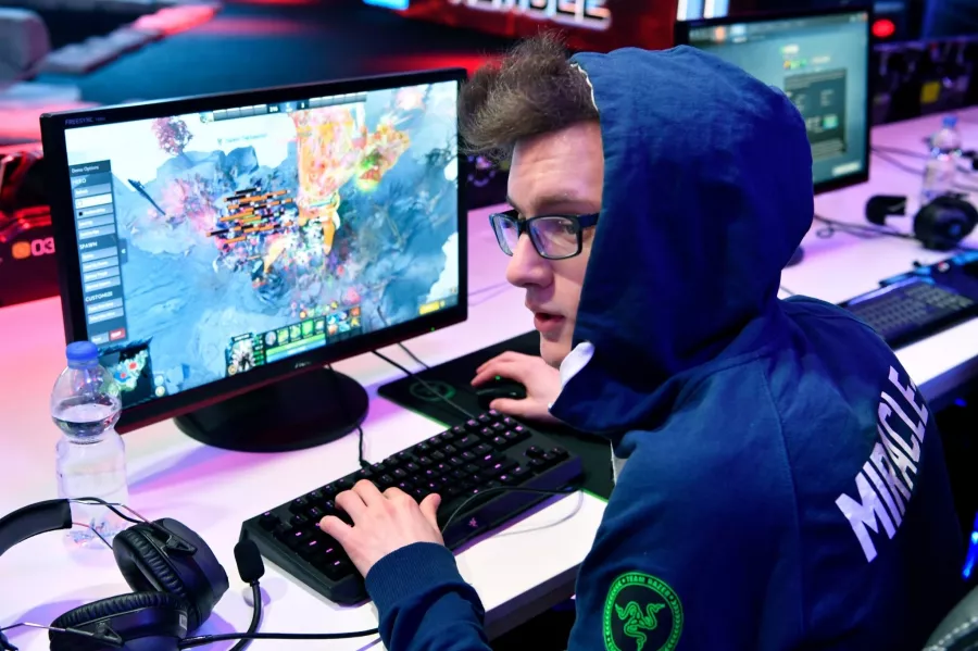 Игровой клубConnect в Владивостоке: Круглосуточно, Компьютерный клуб, Развлечение, Киберспорт,