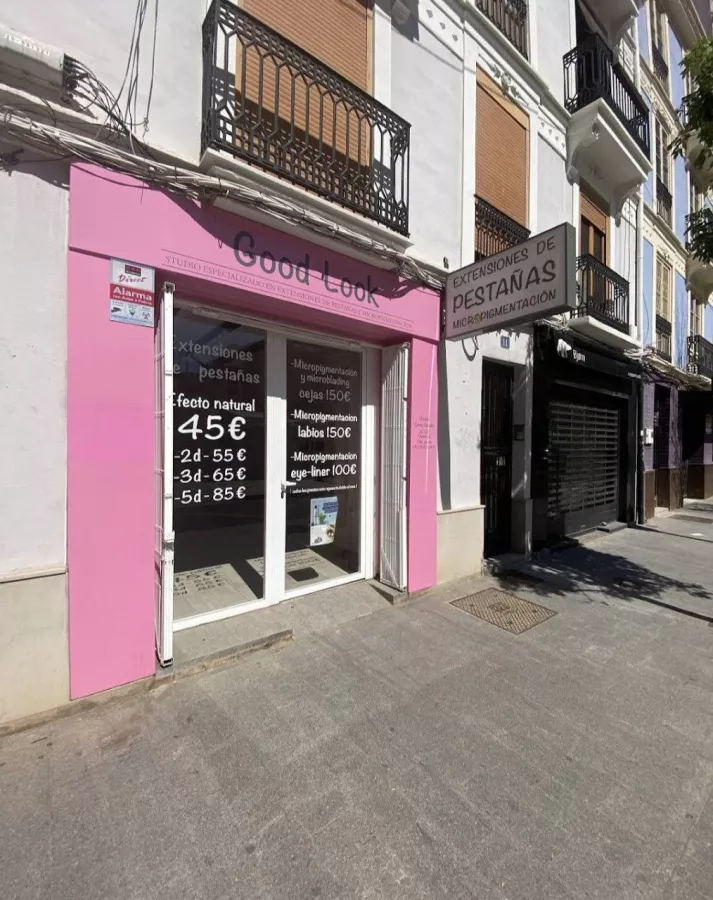 Салок красоты Good Look Extensiones de pestañas y micropigmentacion в Валенсии: Салон красоты, Волосы, Парикмахер, Красота,