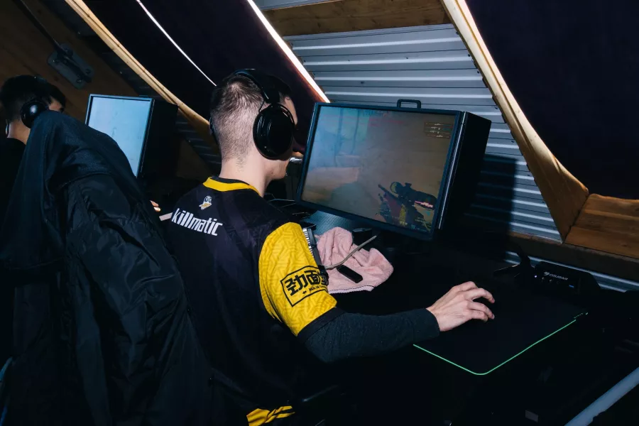 Игровой клуб Drift Hub в Владивостоке: Компьютерный клуб, Развлечение, Киберспорт, Игры,