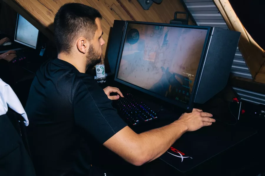 Игровой клуб Drift Hub в Владивостоке: Компьютерный клуб, Развлечение, Киберспорт, Игры,