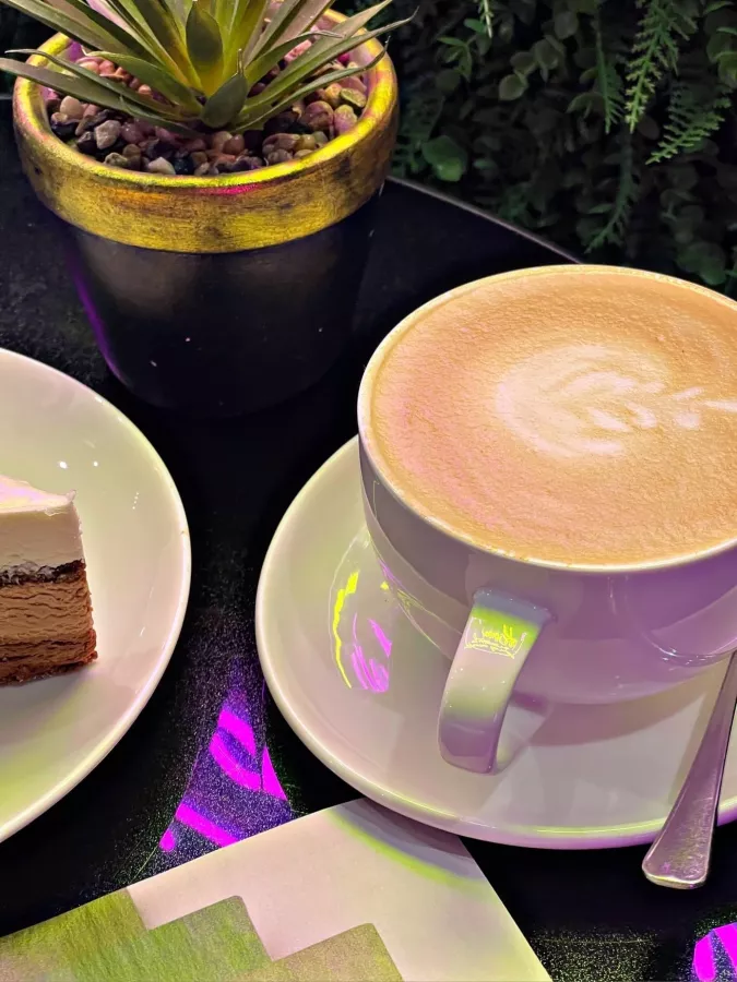 Кофейня Port Coffee в Владивостоке: Кофейня, Еда,