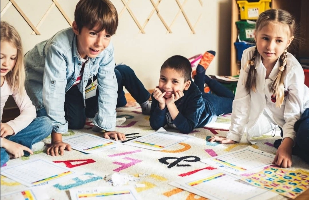 Школа "Проектор" (სკოლა "პროექტორი")