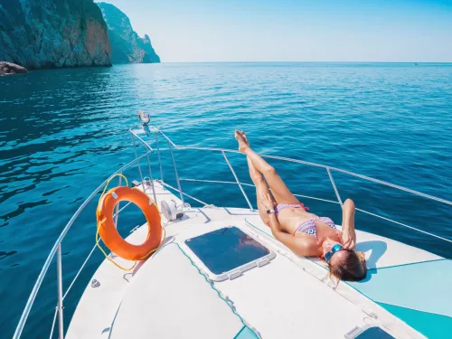 Аренда яхты в Golden Wind Travel  в  Кемере