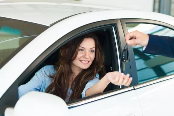 Аренда автомобилей "Aiva Car Rental"