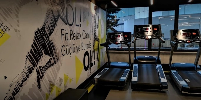 Фитнес клуб Plus Fitness Club в Стамбуле: Йога, Пилатес , Зумба ,