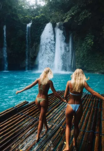 Водопады Kawasan Falls  в  Себу