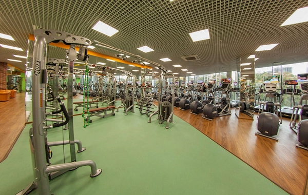 Оздоровительный центр Gold’s Fitness  в  Нижнем Новгороде