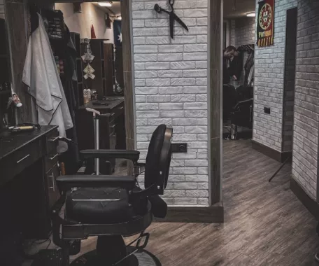 BARBERSHOP TUZ.