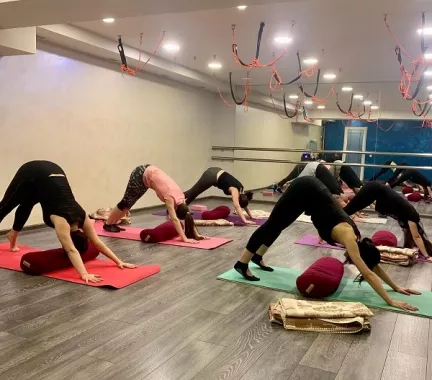 Оздоровительный центр "AURA Wellness Yerevan".