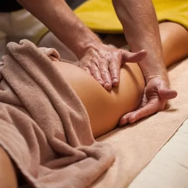 Оздоровительный центр "AURA Wellness Yerevan".
