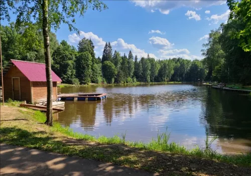 Рыболовный клуб Клевое место  в  Москве