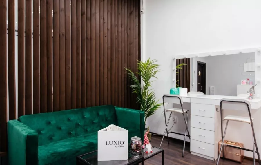 Студия маникюра NailMaker Bar в Москве: Ногти, Маникюр, Педикюр, Ресницы, Брови, Красота,