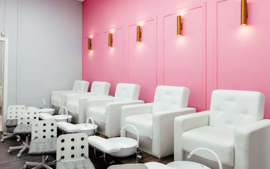 Студия маникюра NailMaker Bar в Москве: Ногти, Маникюр, Педикюр, Ресницы, Брови, Красота,