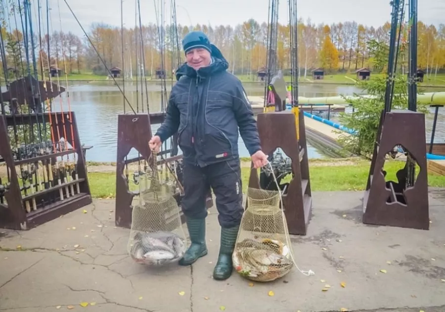 Рыболовный клуб Золотой сазан в Москве: Чилим, Рыбалка, Рыба, Легкий пар, Гостиничный комплекс,